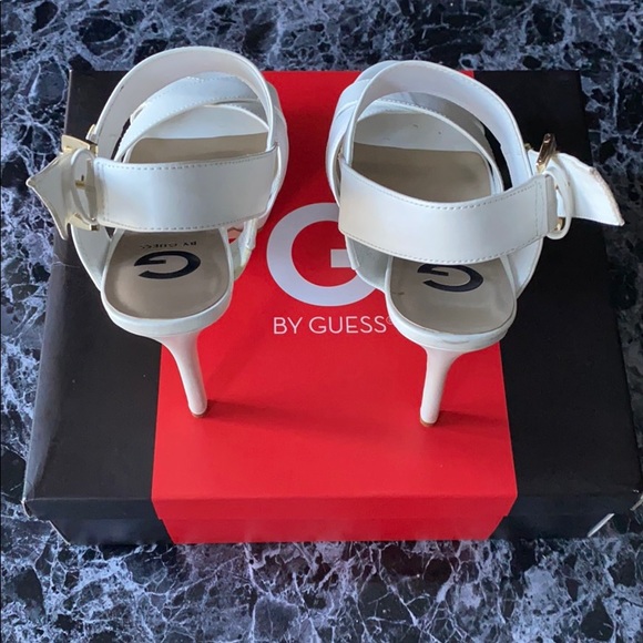 Dacey G By Guess Heels - White - Picture 3 of 4